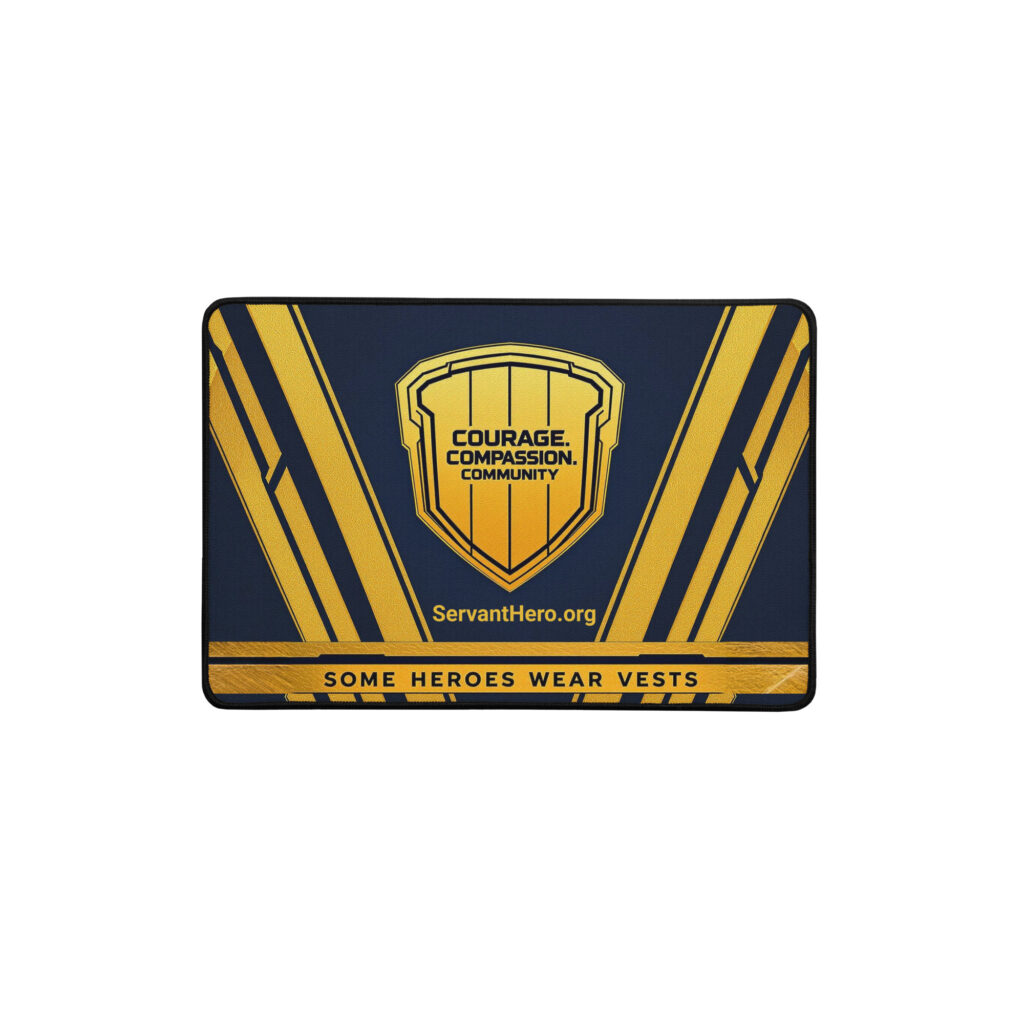 Servant Hero Desk Pad